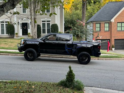 Used 2018 GMC Sierra 1500 Denali image 4