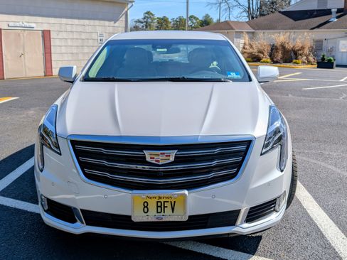 Used 2018 Cadillac XTS Luxury w/ Driver Awareness Package image 6