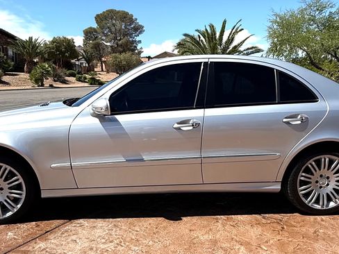 Used 2007 Mercedes-Benz E 550 Sedan image 1