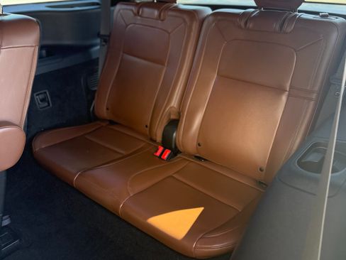 Used 2022 Lincoln Aviator Reserve RWD image 15