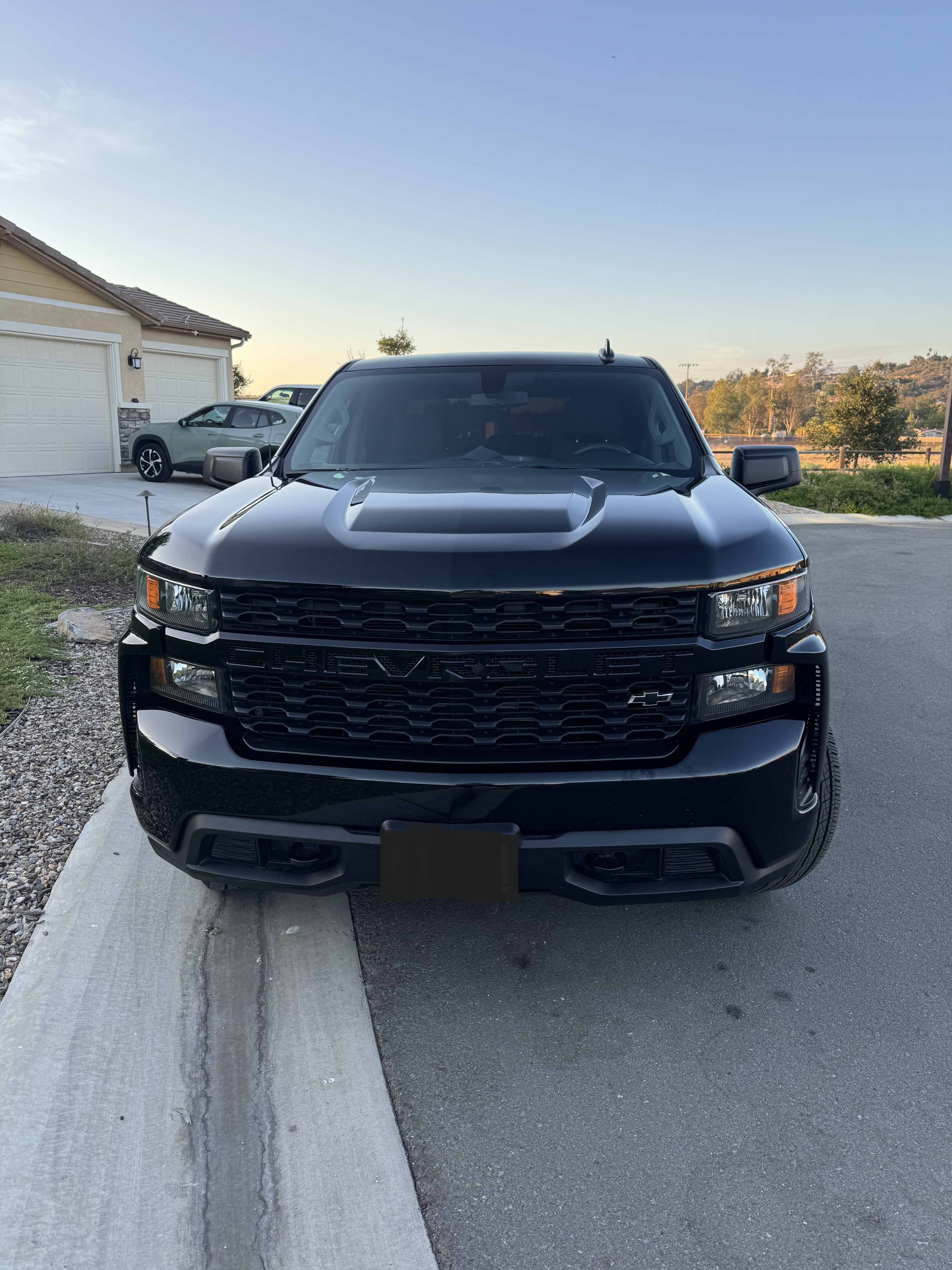 Used 2022 Chevrolet Silverado 1500 Custom RWD image 1