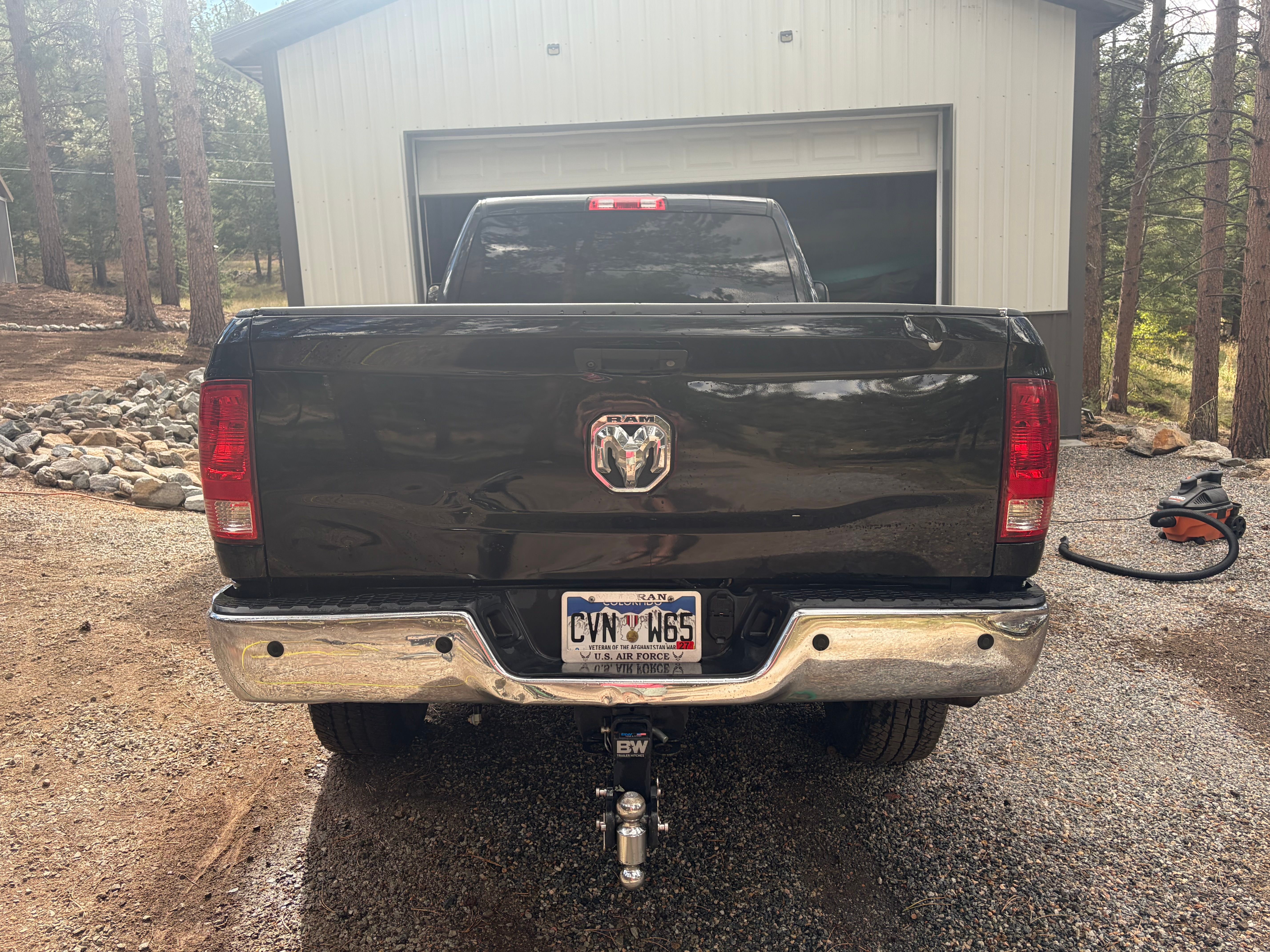 Used 2018 RAM 2500 Tradesman w/ Chrome Appearance Group AWD/4WD image 4