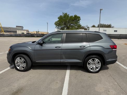 Used 2019 Volkswagen Atlas SEL image 1