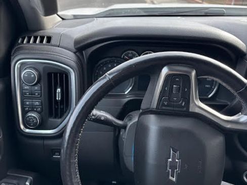 Used 2019 Chevrolet Silverado 1500 RST image 12