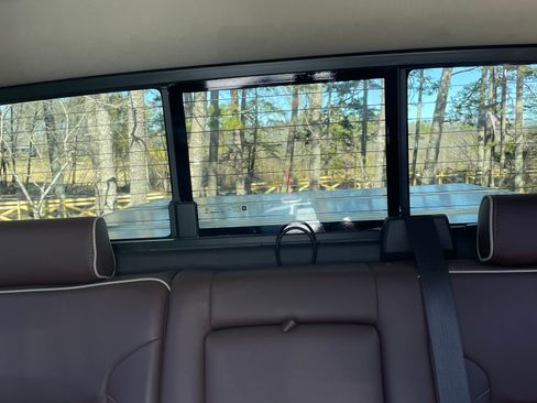 Used 2015 Chevrolet Silverado 2500 High Country w/ Duramax Plus Package image 22