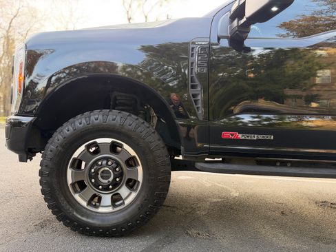 Used 2024 Ford F250 Lariat w/ Lariat Ultimate Package image 8