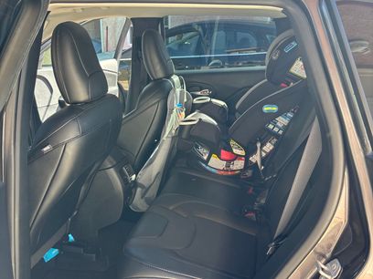 Used 2022 Jeep Cherokee Latitude Lux w/ Sun & Sound Group