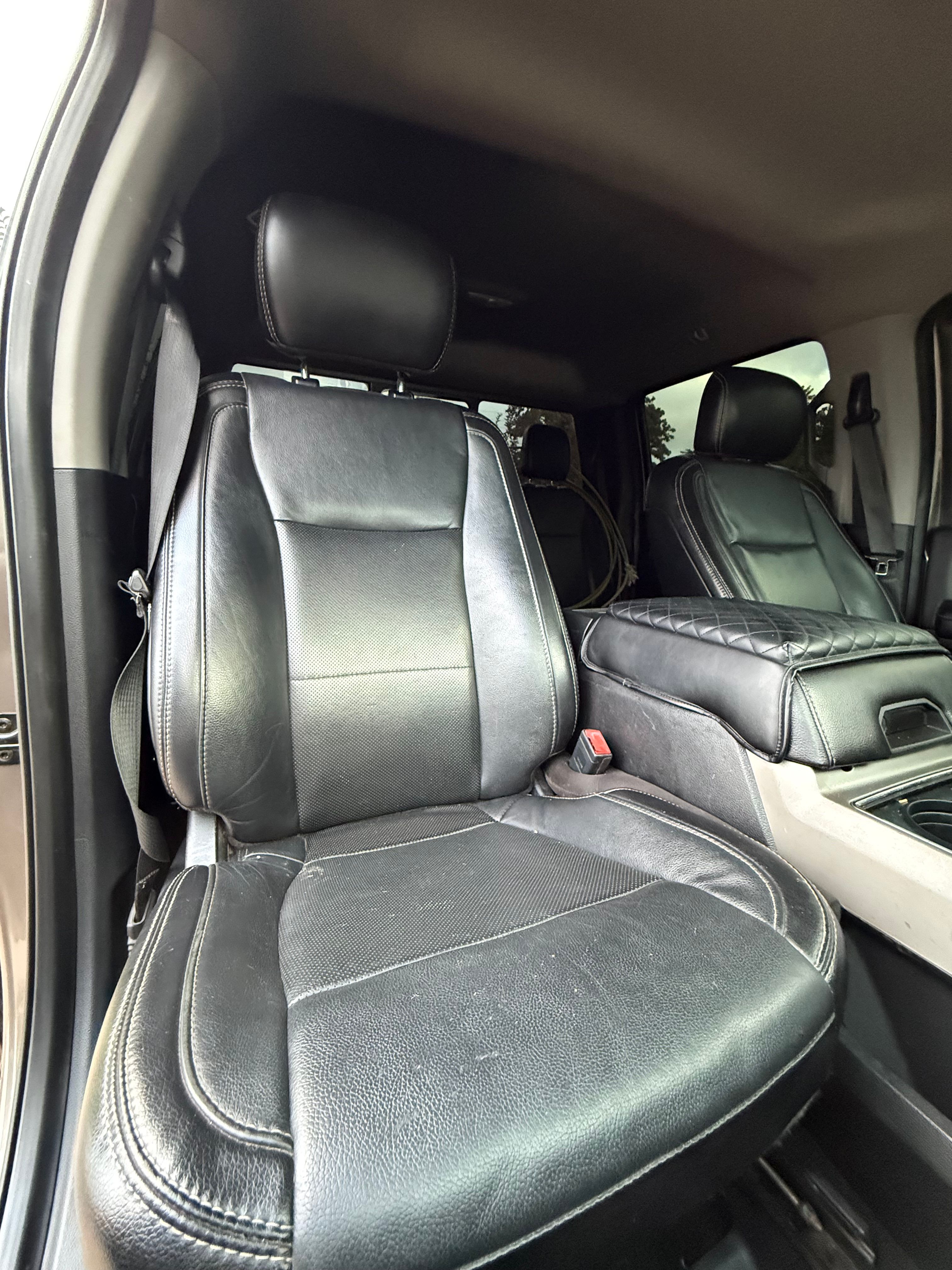Used 2019 Ford F250 Lariat w/ Lariat Value Package AWD/4WD image 15