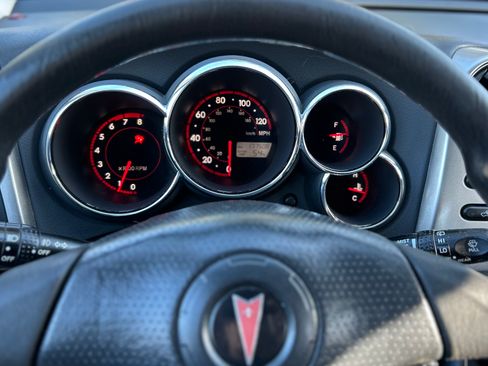 Used 2005 Pontiac Vibe w/ Power Group Value Package image 14