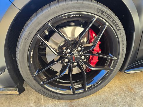 Used 2025 Chevrolet Corvette Z06 w/ Stealth Interior Trim Package image 15