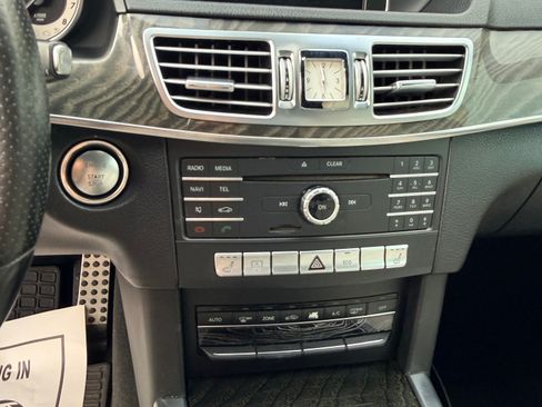 Used 2016 Mercedes-Benz E 350 Sedan image 13