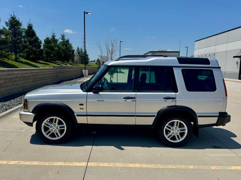 Used 2003 Land Rover Discovery SE AWD/4WD image 4
