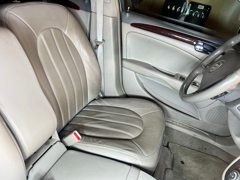 Used 2008 Buick Lucerne CXL w/ Driver Confidence Package image 14