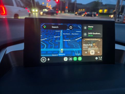 Used 2017 Lexus NX 300h AWD w/ Premium Package image 19