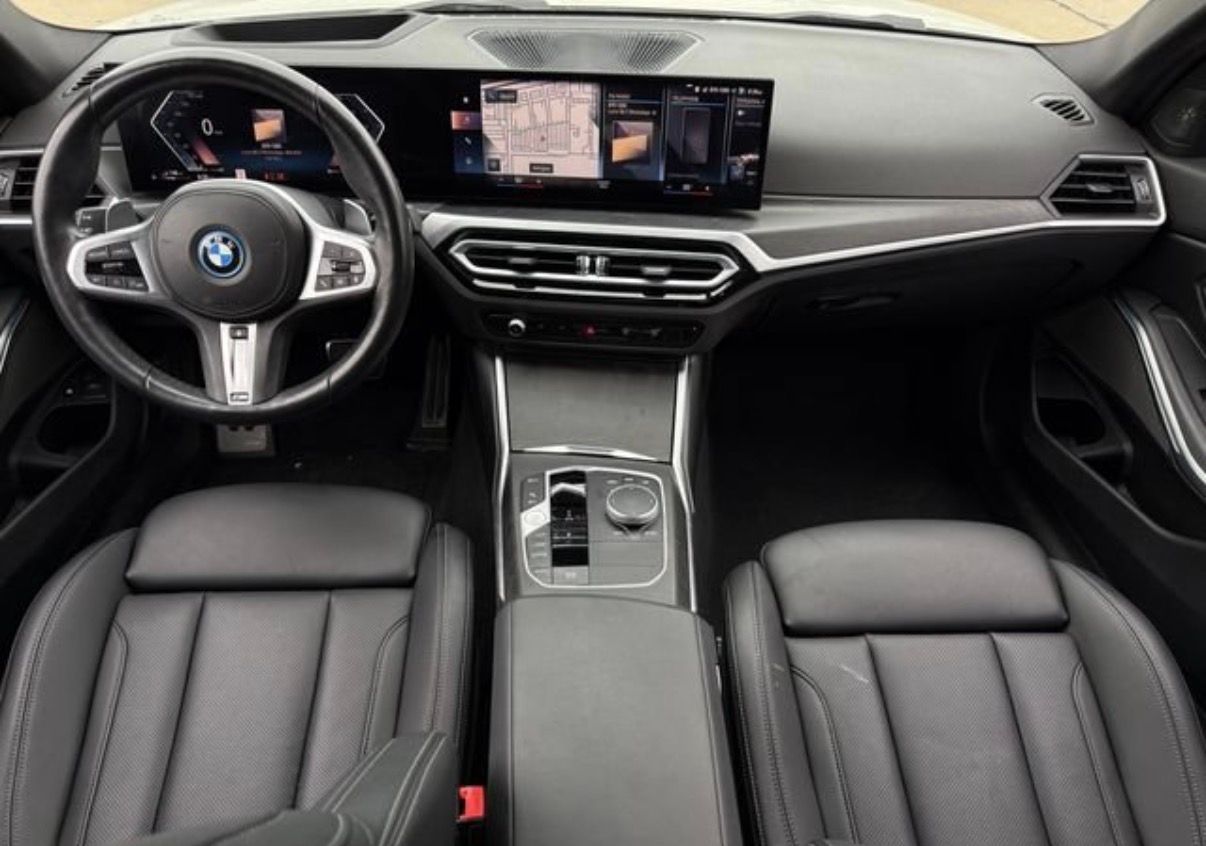 Used 2023 BMW 330e w/ M Sport Package RWD image 12
