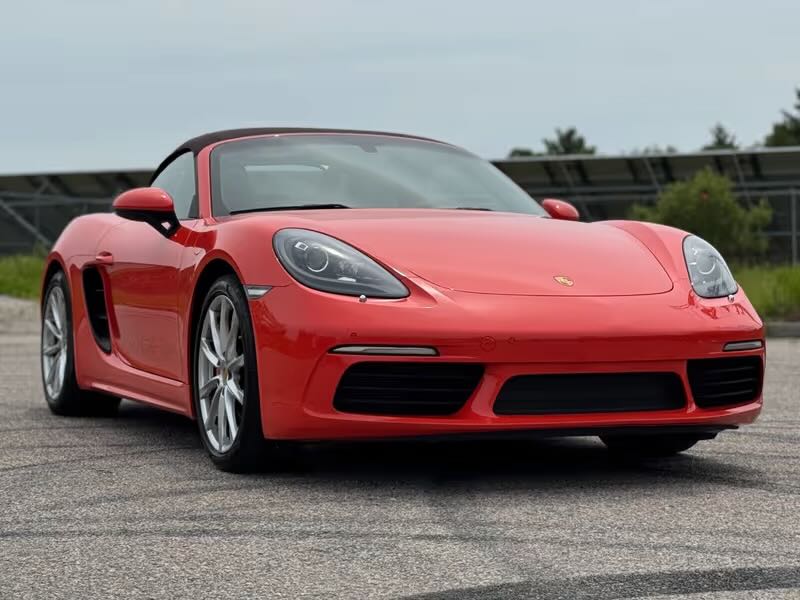 Used 2017 Porsche 718 Boxster S RWD image 5
