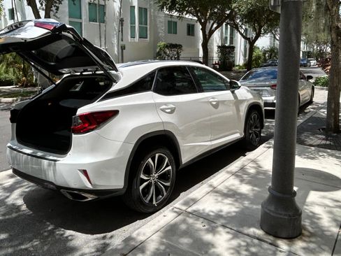 Used 2018 Lexus RX 350 FWD w/ Premium Package image 6