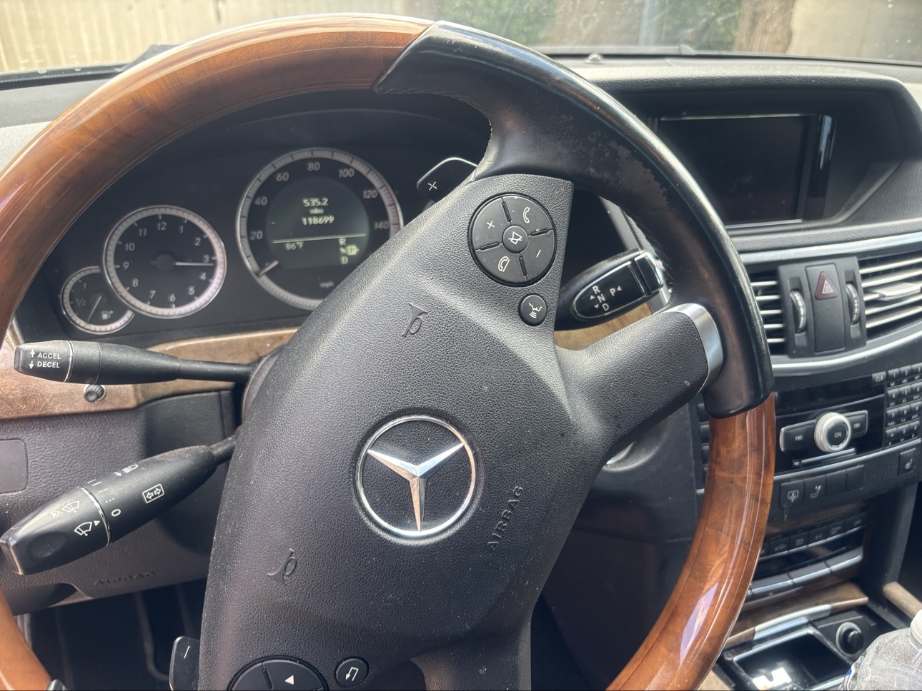 Used 2011 Mercedes-Benz E 350 Sedan image 6