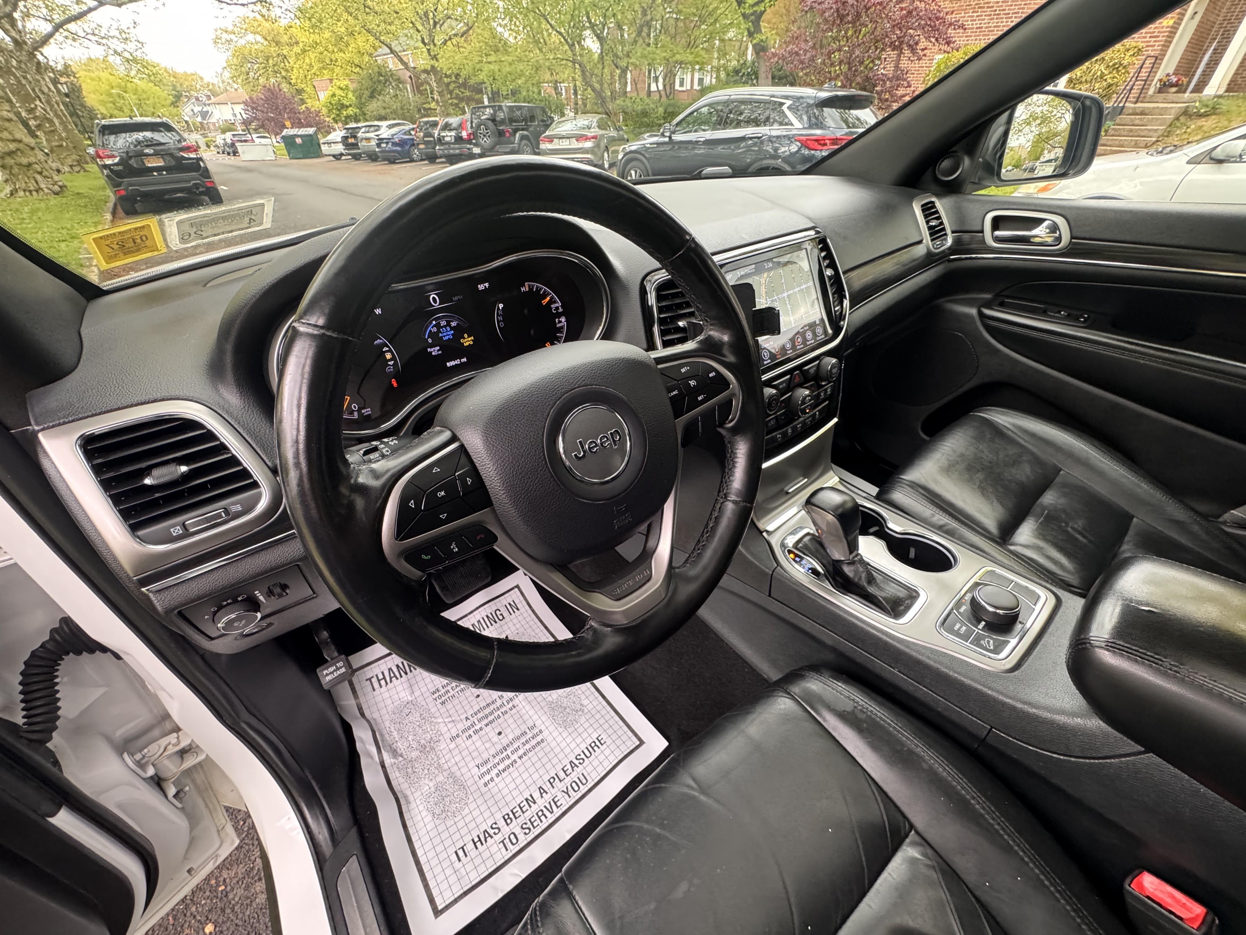 Used 2020 Jeep Grand Cherokee Limited w/ Premium Lighting Group AWD/4WD image 15