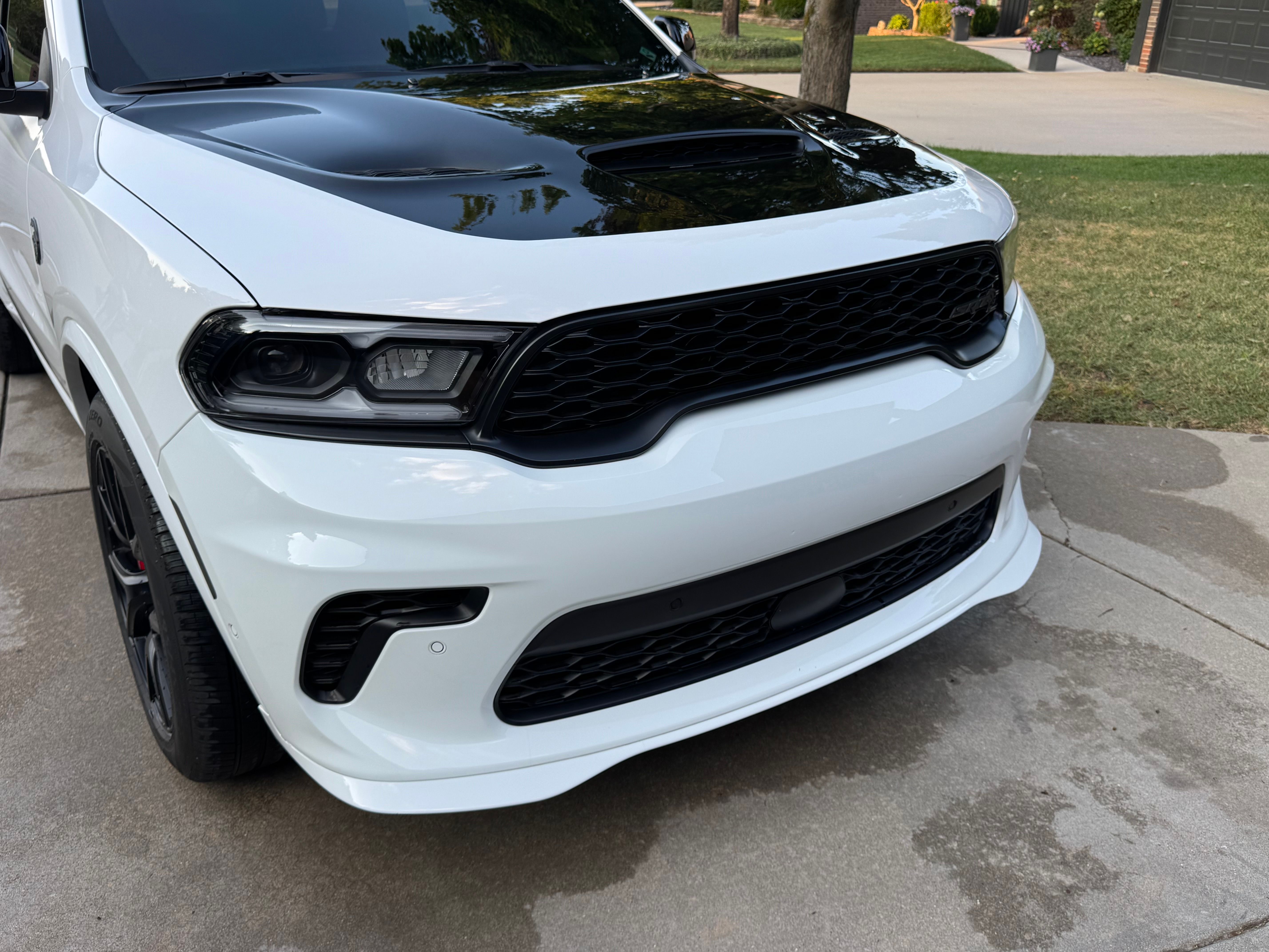 Used 2026 Dodge Durango SRT Hellcat w/ Premium Group AWD/4WD image 13