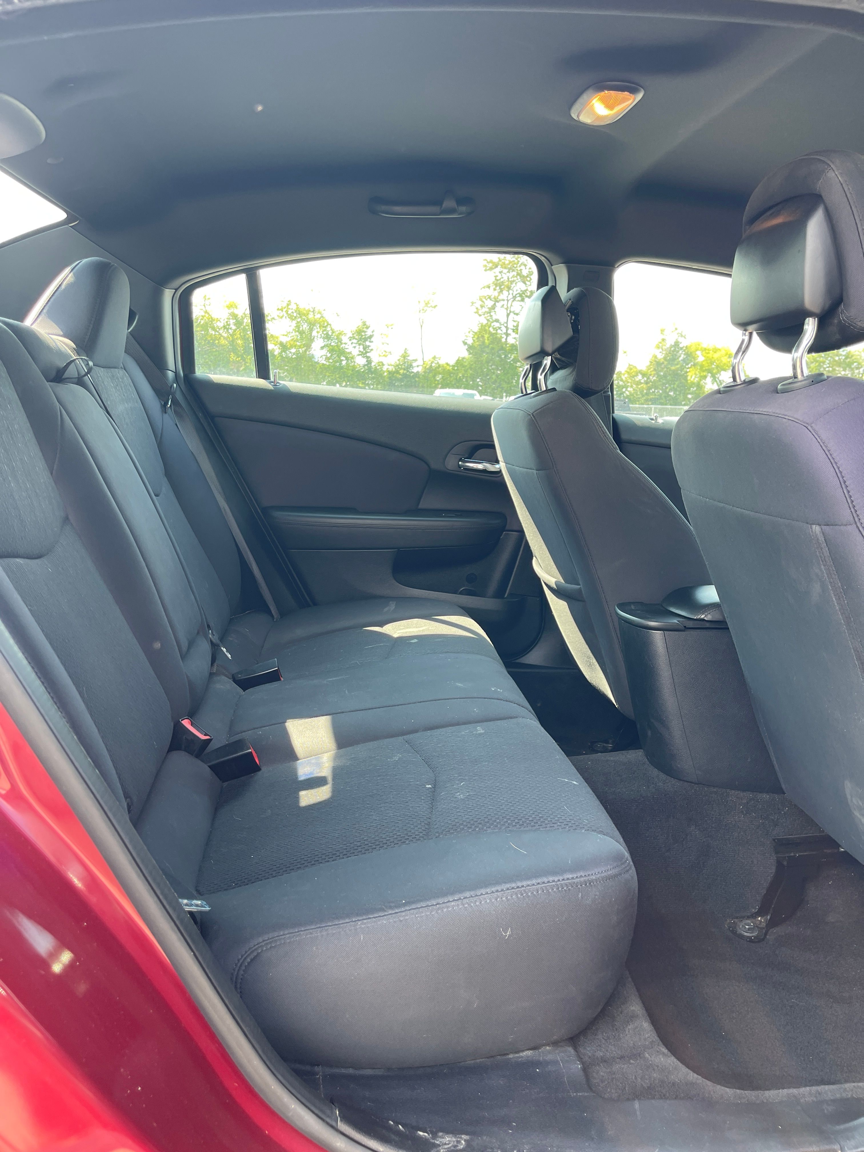 Used 2012 Chrysler 200 LX FWD image 4