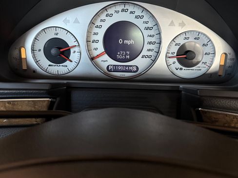 Used 2005 Mercedes-Benz E 55 AMG Sedan image 21