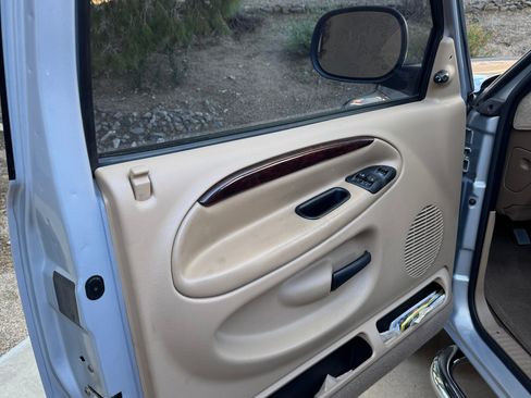 Used 2000 Dodge Ram 1500 Truck 2WD Quad Cab image 20