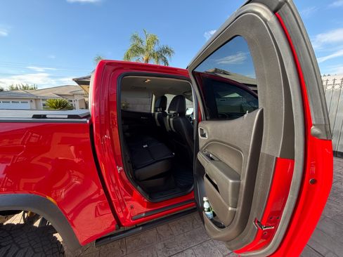Used 2017 Chevrolet Colorado ZR2 AWD/4WD image 19
