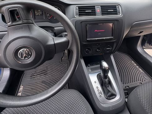Used 2014 Volkswagen Jetta S FWD image 6