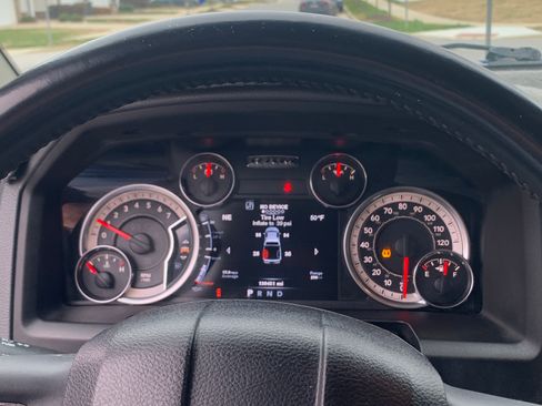 Used 2014 RAM 1500 Big Horn image 10