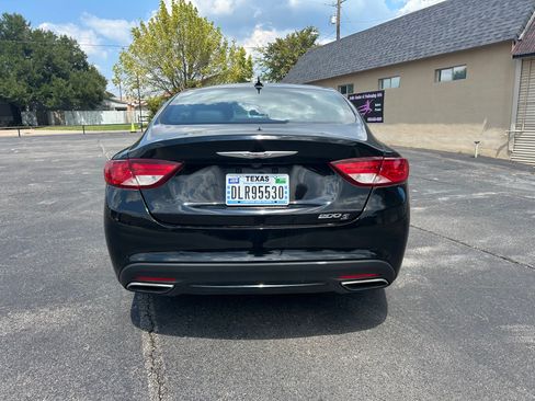 Used 2015 Chrysler 200 S w/ Navigation & Sound Group I image 5