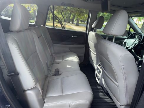 Used 2017 Honda Pilot EX-L image 8