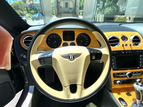 Used 2009 Bentley Continental GT image 11