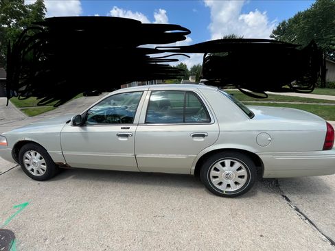 Used 2004 Mercury Grand Marquis LS RWD image 5