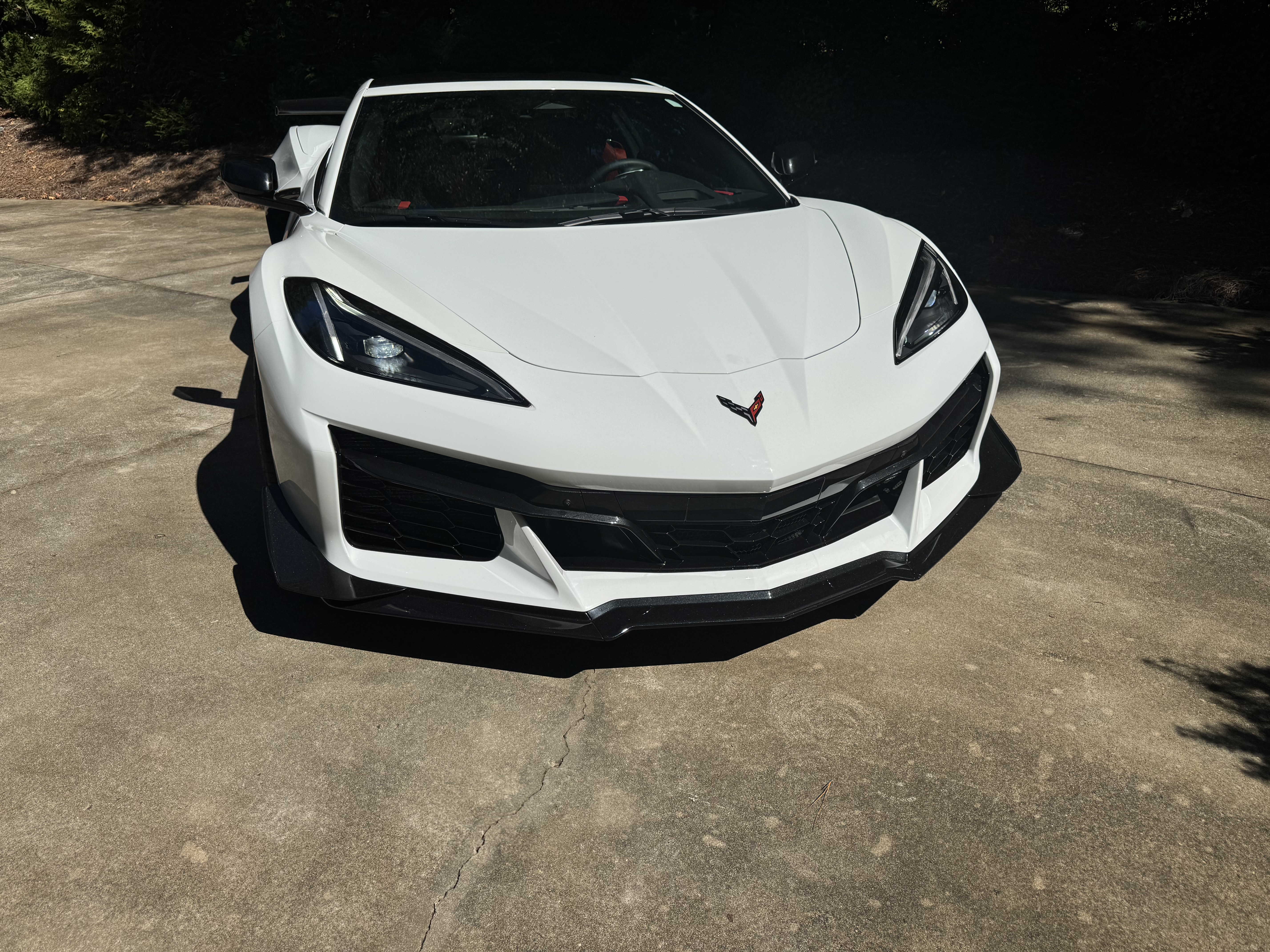 Used 2024 Chevrolet Corvette Z06 w/ Z07 Performance Package RWD image 29