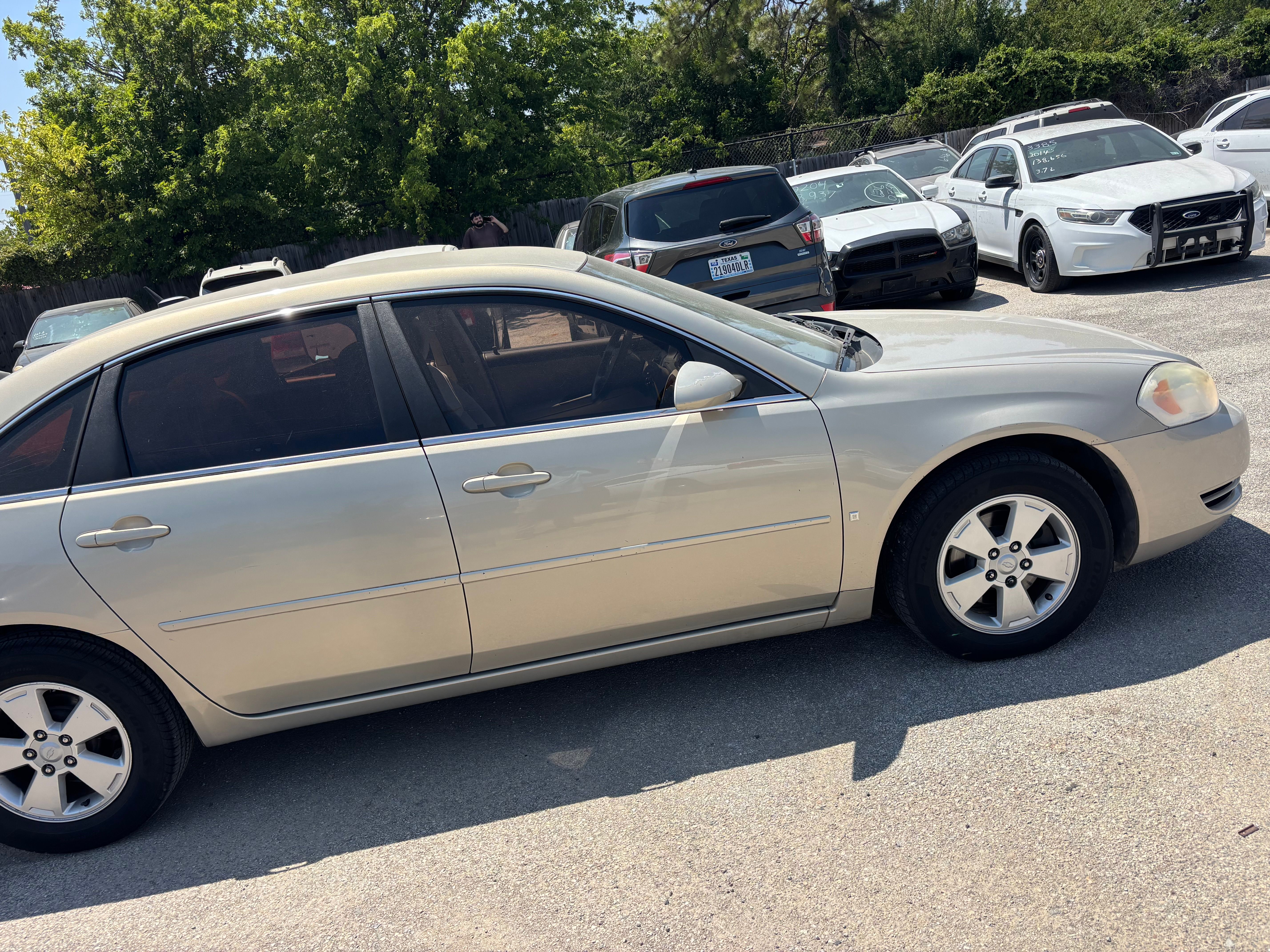 Used 2008 Chevrolet Impala LT FWD image 2