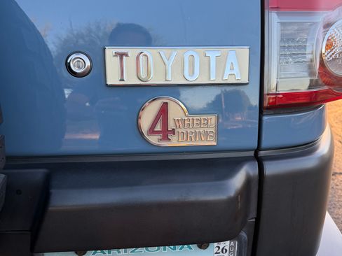 Used 2014 Toyota FJ Cruiser 4WD w/ Trail Teams Ultimate Edition image 5