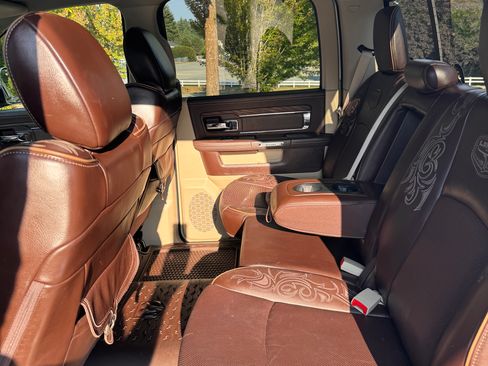 Used 2014 RAM 1500 Laramie Longhorn w/ Trailer Tow Group AWD/4WD image 12