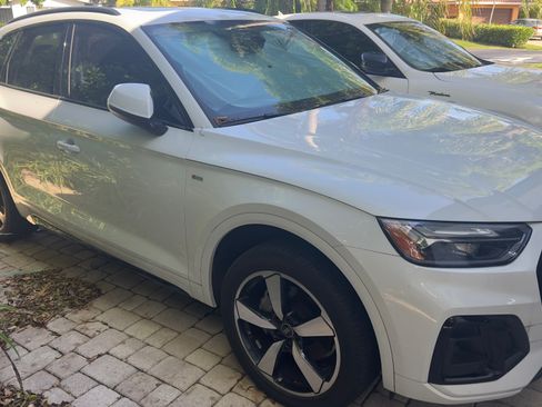 Used 2022 Audi Q5 2.0T Premium Plus w/ Premium Plus Package image 4