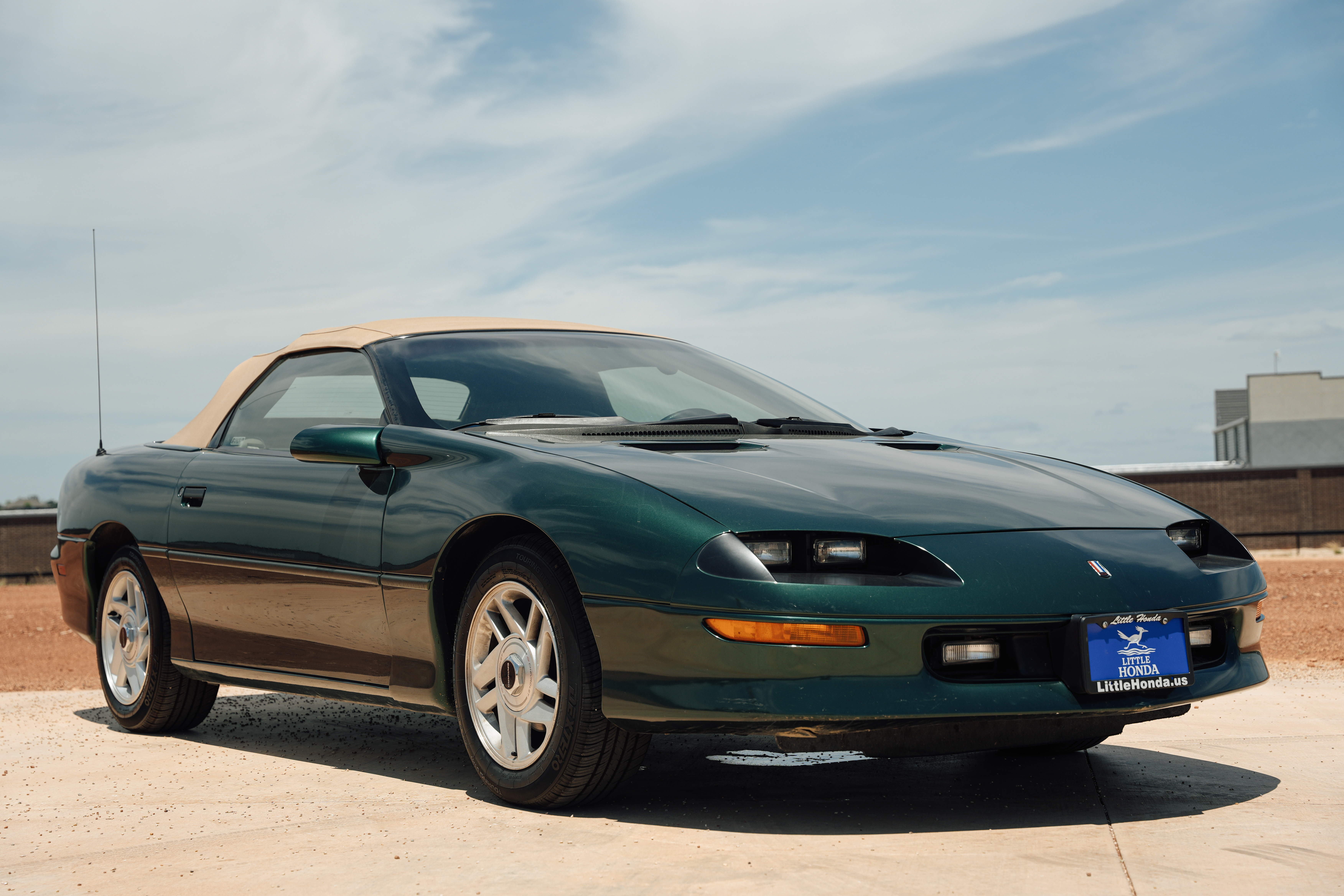 Used 1995 Chevrolet Camaro LT RWD image 4