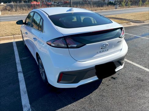 Used 2021 Hyundai Ioniq Limited image 12