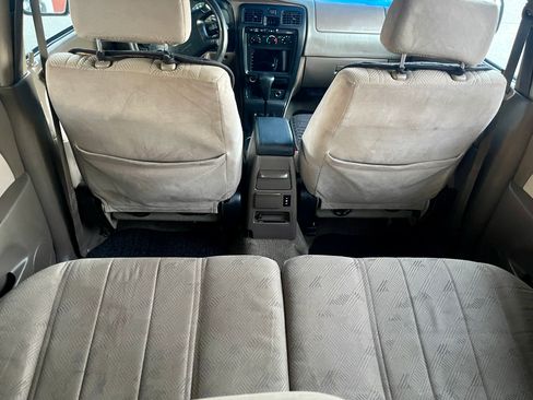 Used 2001 Toyota 4Runner SR5 image 14