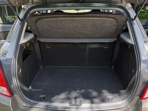 Used 2021 Chevrolet Trax LS FWD image 11