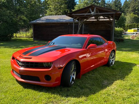 Used 2012 Chevrolet Camaro SS w/ RS Package image 11