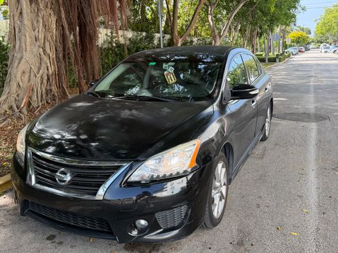 Used 2015 Nissan Sentra SR FWD image 9