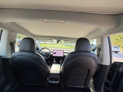 Used 2018 Tesla Model 3 Long Range AWD/4WD image 18