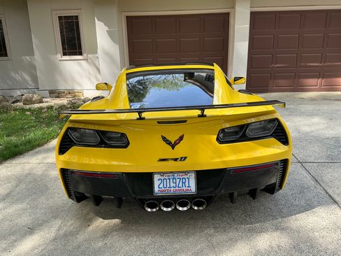 Used 2019 Chevrolet Corvette ZR1 image 4