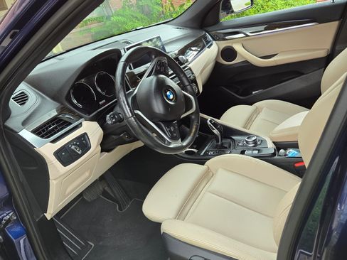 Used 2020 BMW X2 sDrive28i w/ Convenience Package image 2