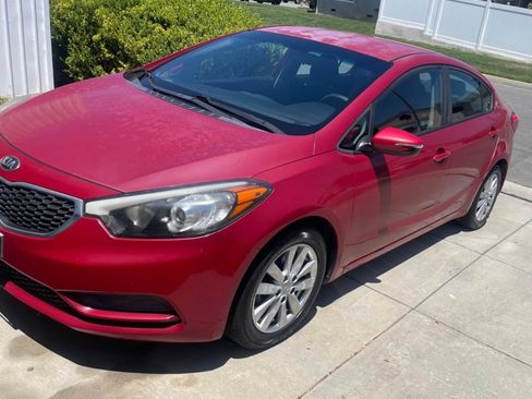 Used 2016 Kia Forte LX w/ LX Popular Plus Package FWD image 2