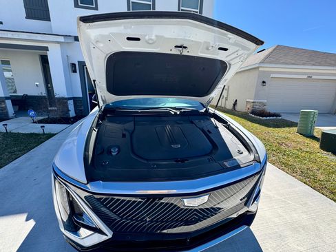 Used 2024 Cadillac Lyriq Tech image 21